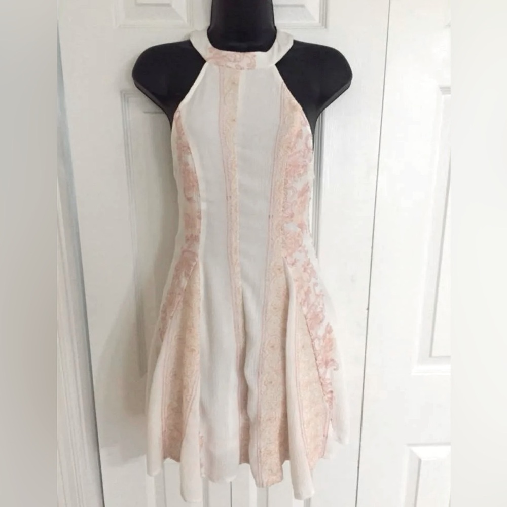 Chelsea & Violet Linen mini dress🩷